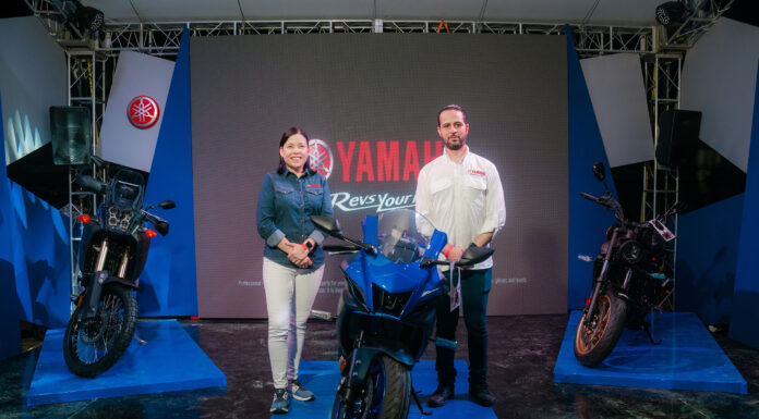 Santo Domingo Motors presenta modelos de Yamaha R7 y XSR700