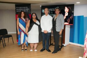 Patricia Ortega Directora EDANCO, Rita Pérez vicepresidenta SODOMEDI, Luis Felipe Aquino presidente de la BTC y Amelia Reyes Presidenta SODOMEDI